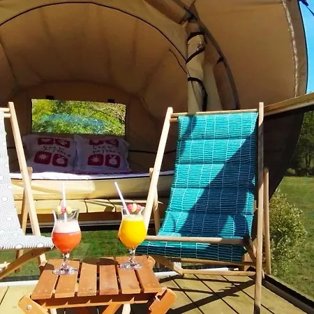 Campsite Les Embruns 3*