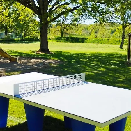Campsite Les Embruns 3* *