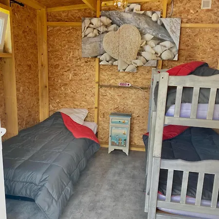 Les Embruns 3* Campsite *